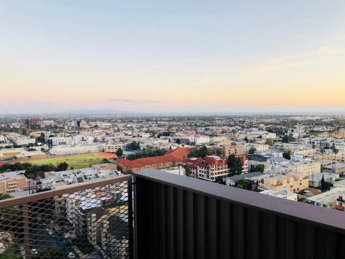 Barrington Plaza Hotell Los Angeles Exteriör bild